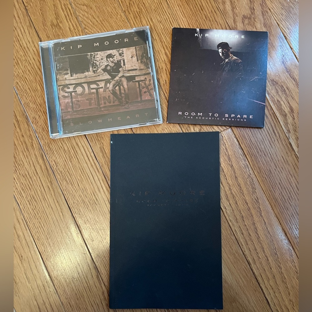 Kip Moore CD and Booklet Set